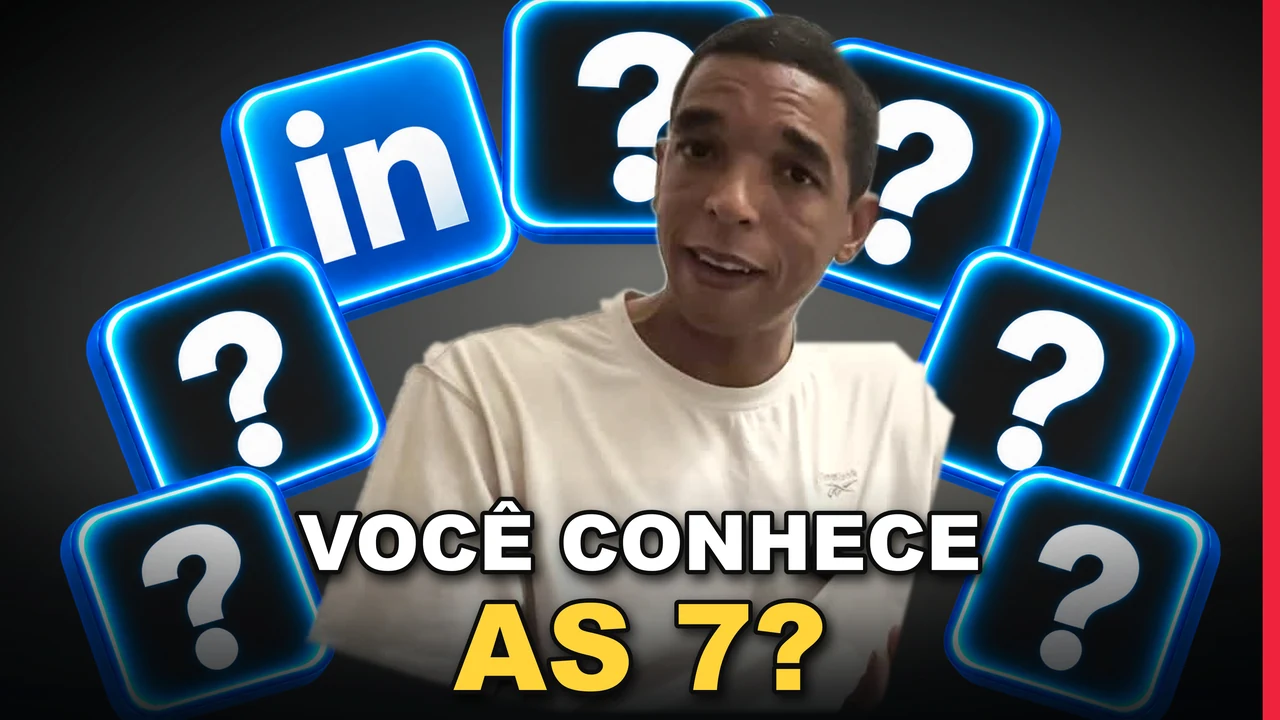 Ricardo beside a platform interface with the words VOCÊ CONHECE AS 7?